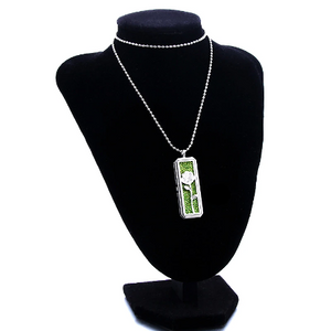 
                
                    Load image into Gallery viewer, Rectangular Stainless Steel Essential Oil Diffuser Necklace
                
            